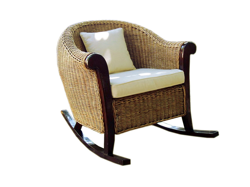 Quake Rattan Pitrit Chair