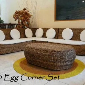 Eier-Rattan-Eckset