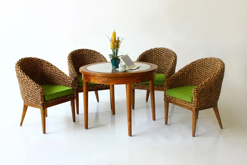 Alberta Wicker Dining Set