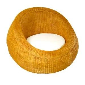 ಅಗುಂಗ್ ರಟ್ಟನ್ ಚೇರ್