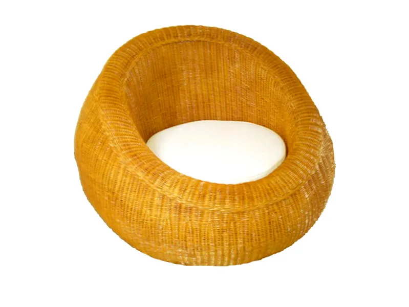 ಅಗುಂಗ್ ರಟ್ಟನ್ ಚೇರ್