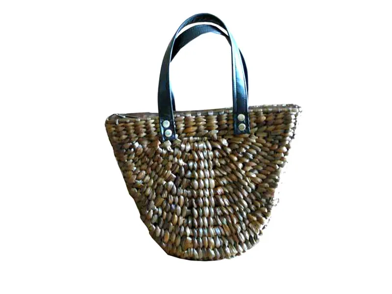 V Wicker Bag