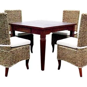 Maly Wicker Dining Set