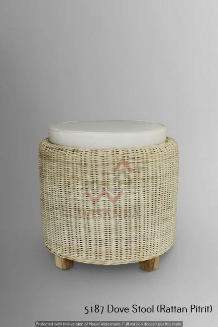 Dove Rattan Stool (Rattan Core)