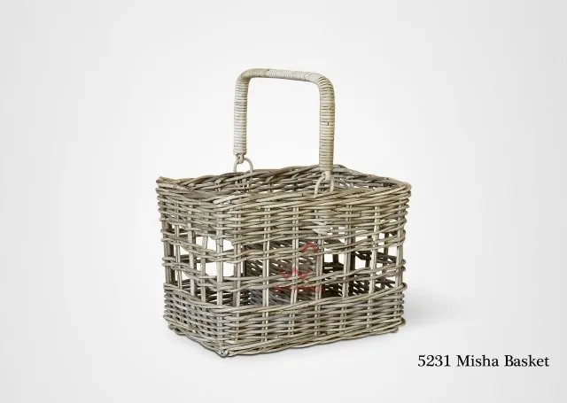 Quadratischer Rattankorb „Misha“