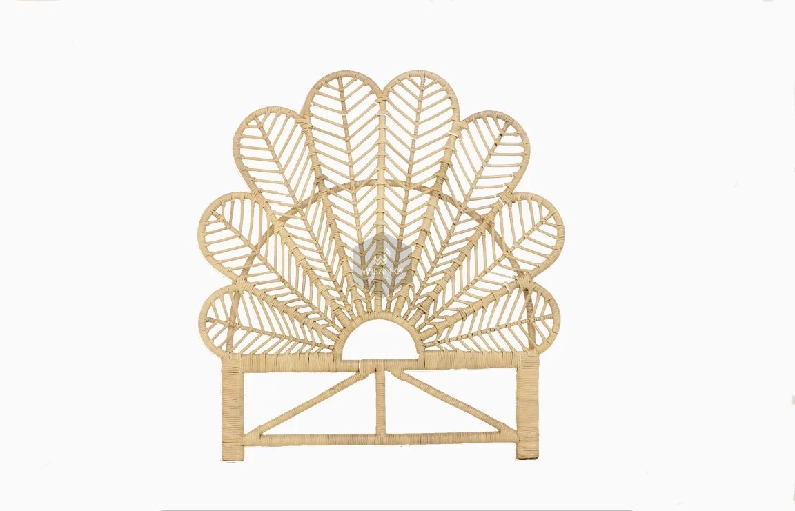 Petal Rattan boshi